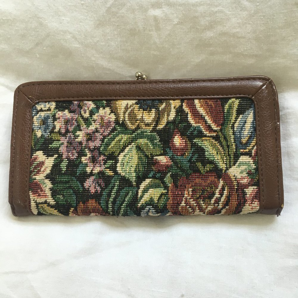 Cute Floral Clutch